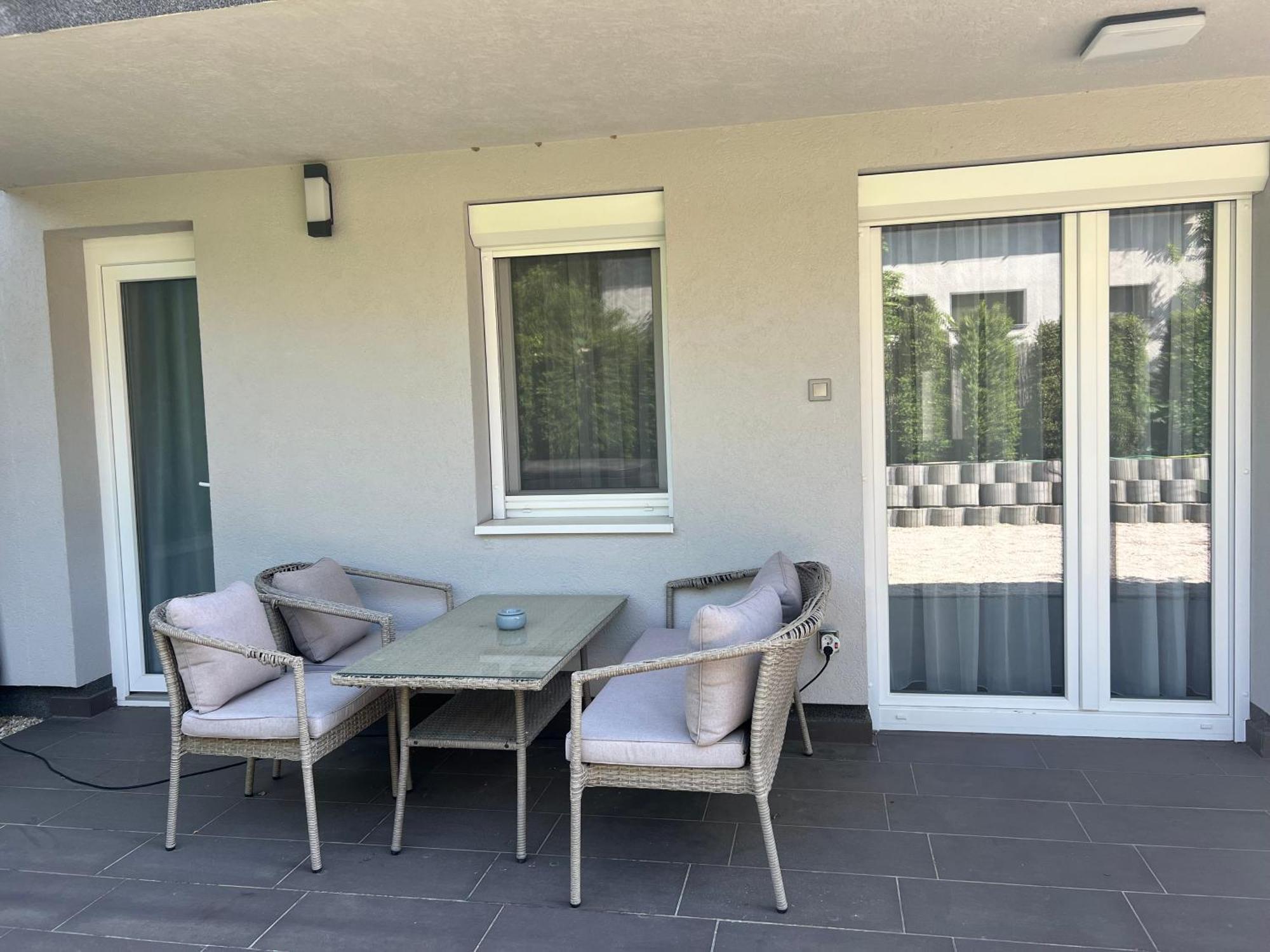 Sophia Apartman Goedoello Exterior photo